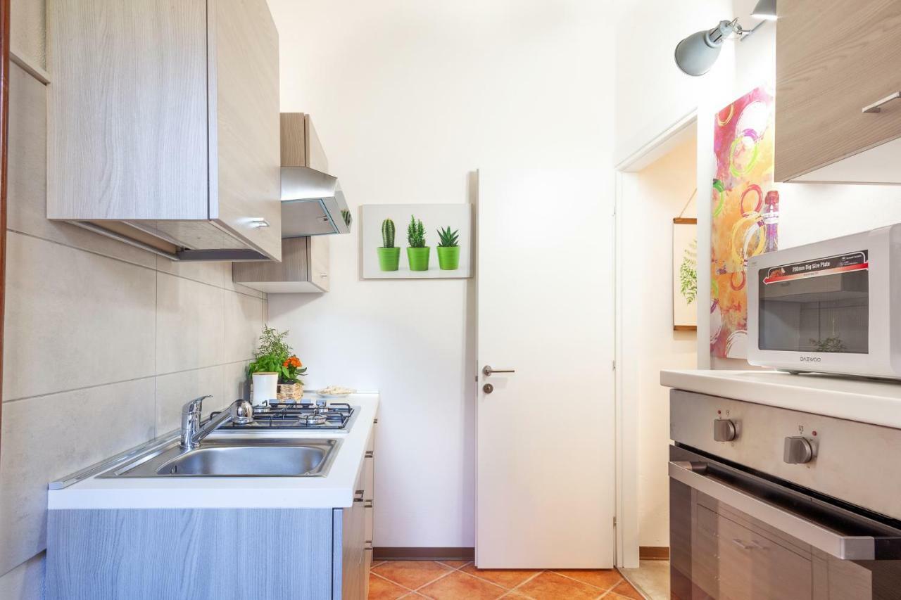Duplex Apartment In Pieno Centro Ferrara Exterior photo